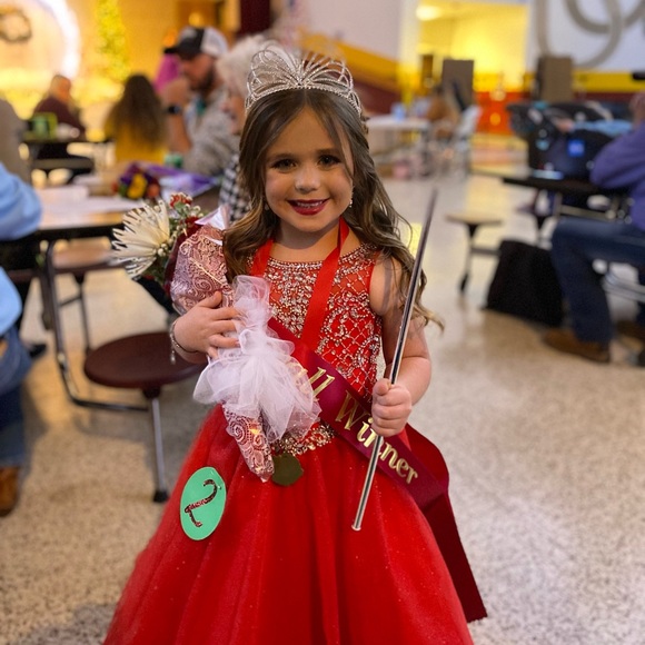 Meet your Posher, Hope - Picture 14 of 16